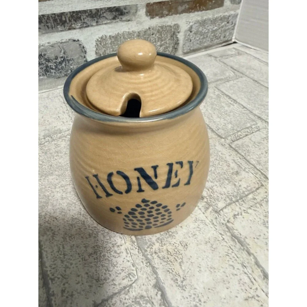 Pfaltzgraff Folk Art Honey Pot pottery